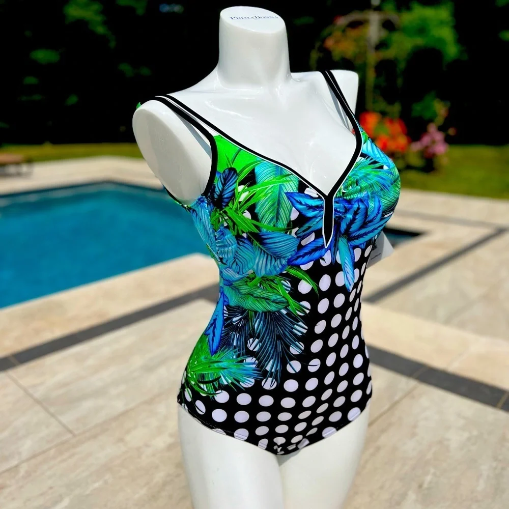 ‼️SALE ‼️ NWT One Piece Swimsuit By Sunflair polkadot with palm print Size 14